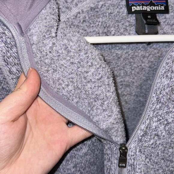 Purple Patagonia quarter zip - size Medium - Picture 5 of 5